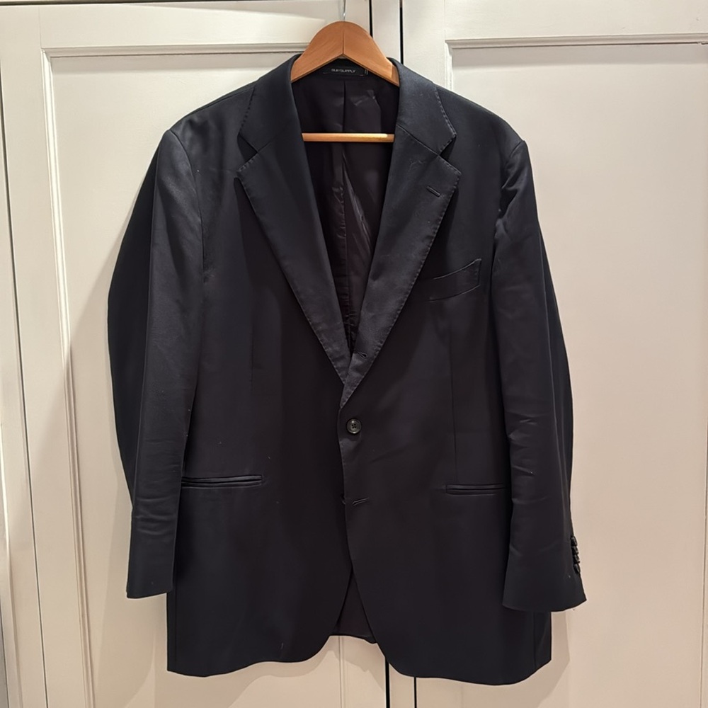 Suitsupply 48r navy blue Super 130s wool “Havana” birdseye suit. GREAT condition